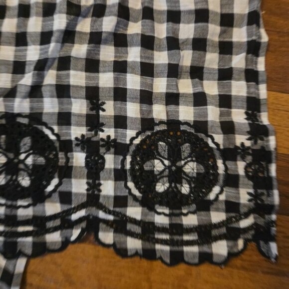 Talbots Gingham Checked Scarf Eyelet Embroidery Rectangle Black White Check NEW - Picture 2 of 5